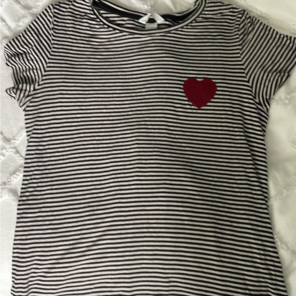H&M Black and White Striped Short nursing Sleeve Tee